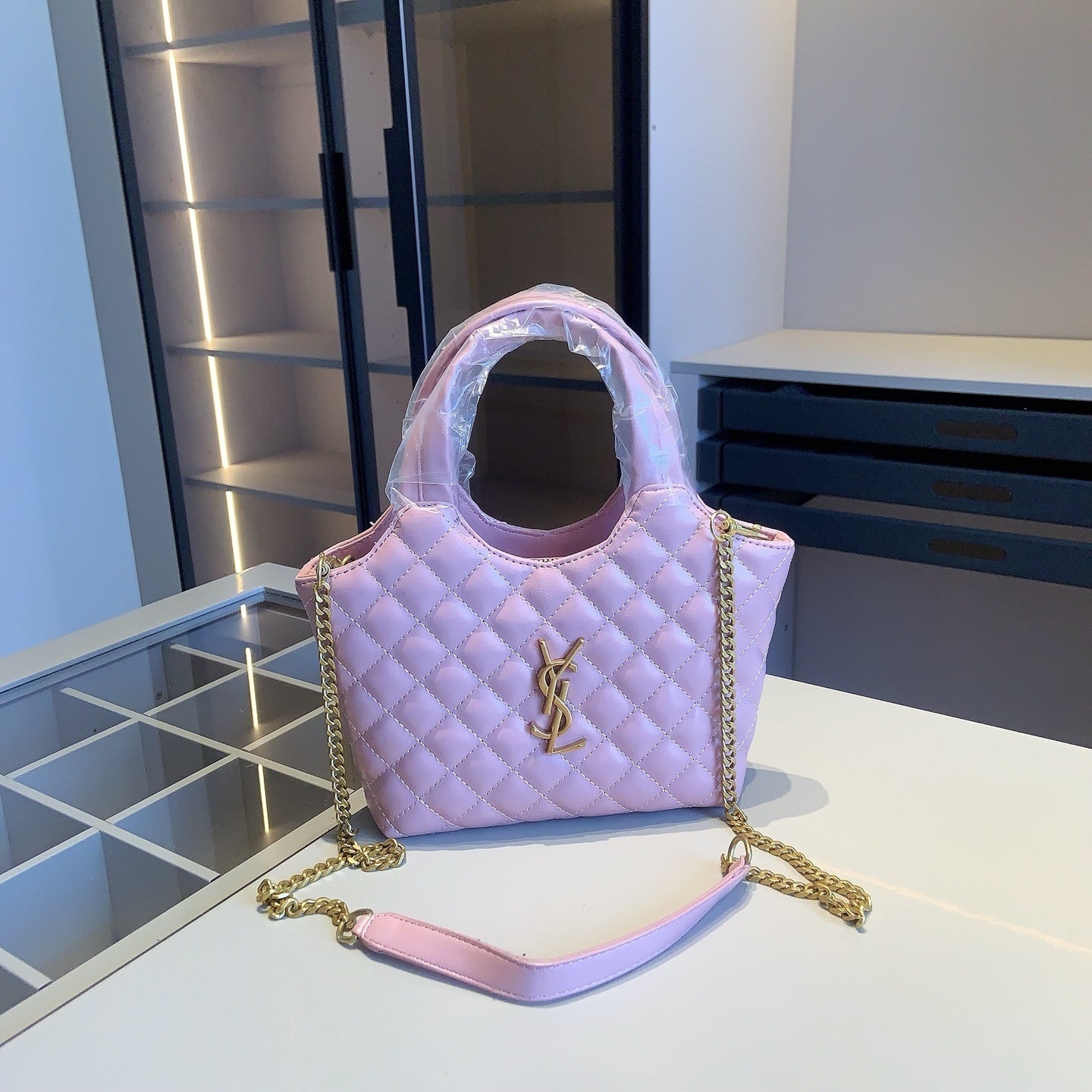 Lily bag