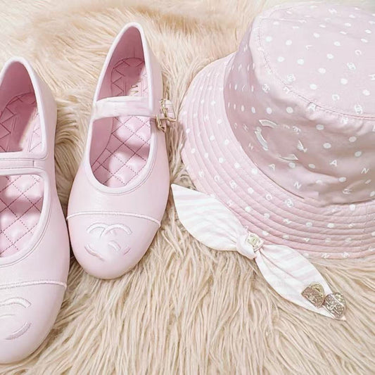 Ce ce slippers