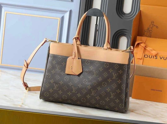 Mayley hand bag