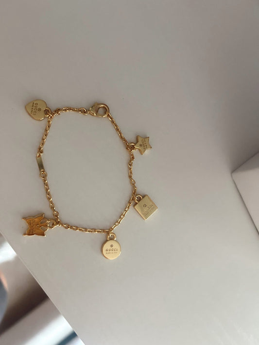 Laken charm