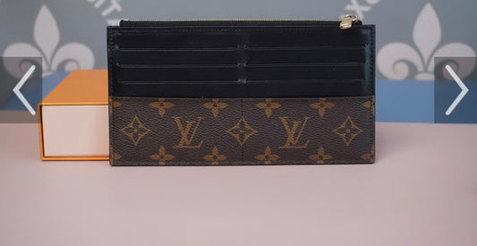 Slim Kate wallet