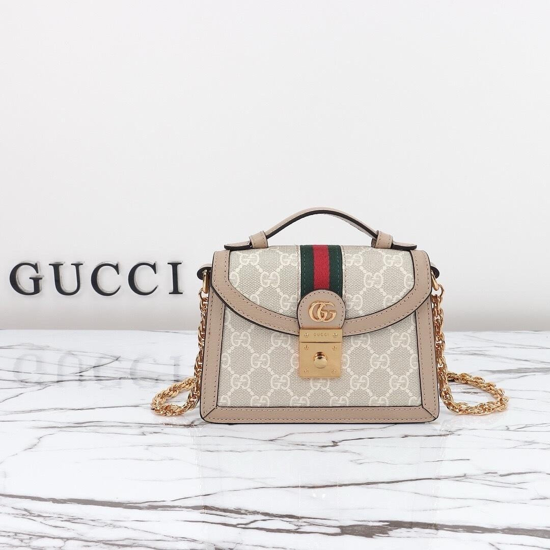 Clara purse