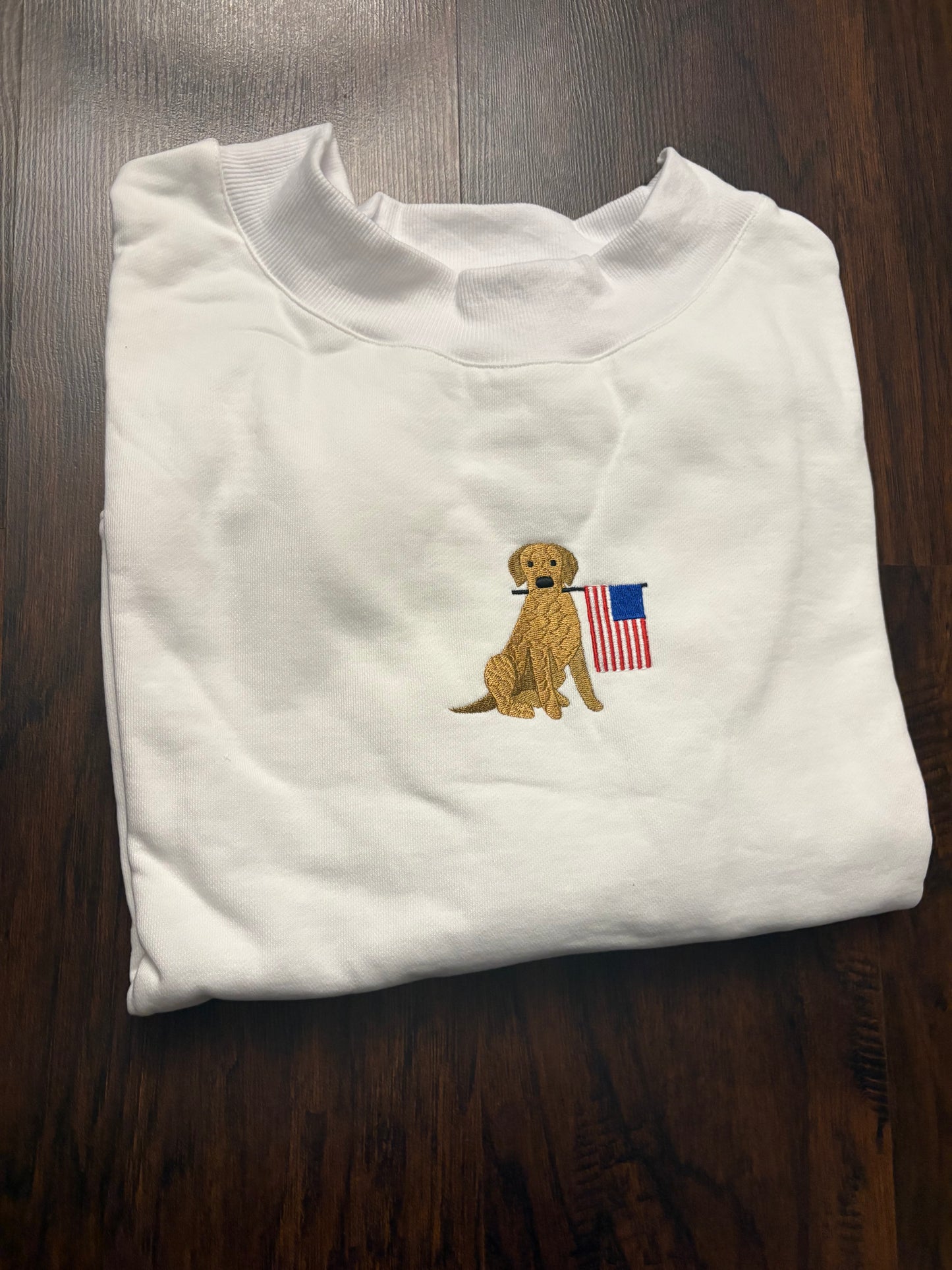 White American Flag Dog
Mockneck Sweatshirt 100%
Cotton