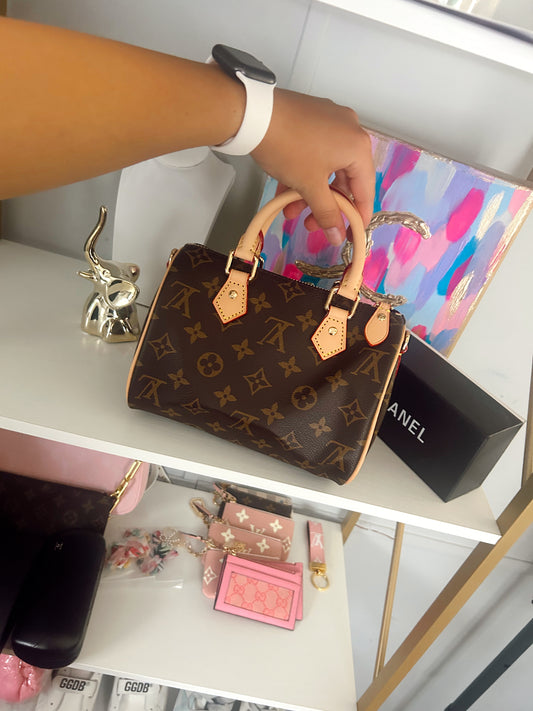 Lacey bag